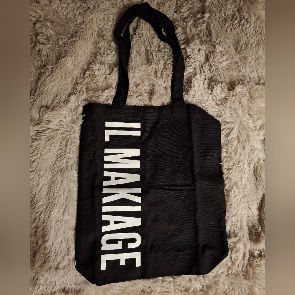 NWOT IL MAKIAGE "Everything but my emotional baggage" Tote